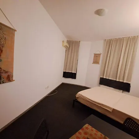 Bed and Breakfast Piata Amzei Βουκουρέστι