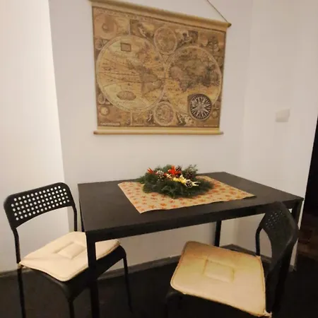 Bed & Breakfast Piata Amzei